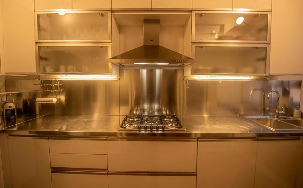 Anna Trevi 52 Luxury Appartment Rome Exterior photo